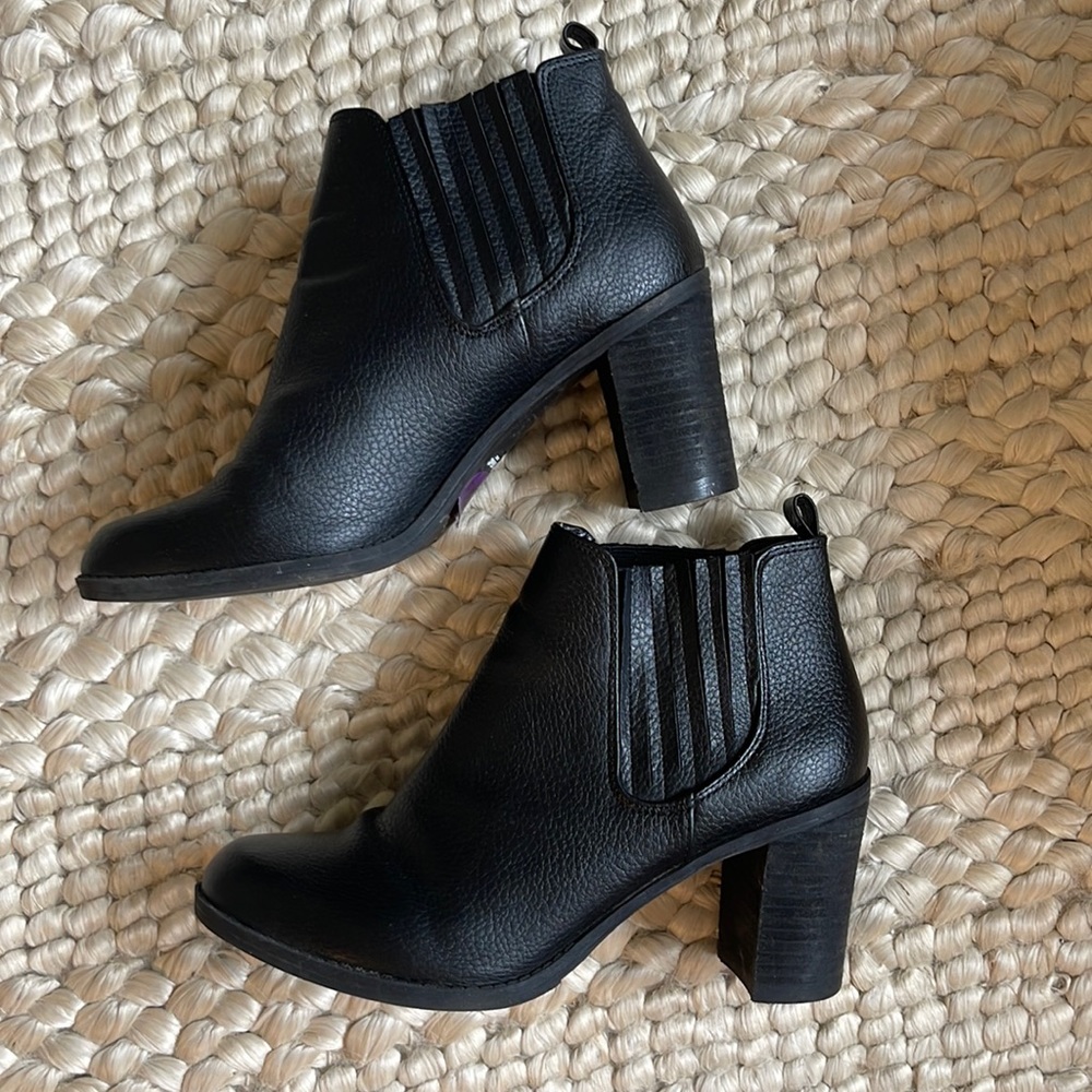 EUC Dr. Scholls Memory Foam Black Leather Booties